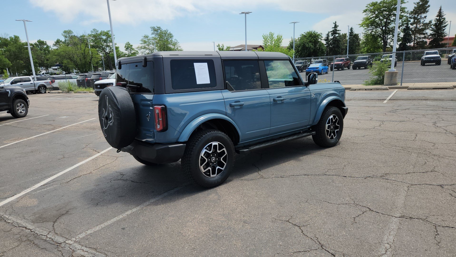Certified 2023 Ford Bronco Outer Banks AWD/4WD image 11