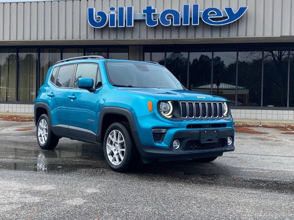 Used 2021 Jeep Renegade Latitude w/ Luxury Group I image 2