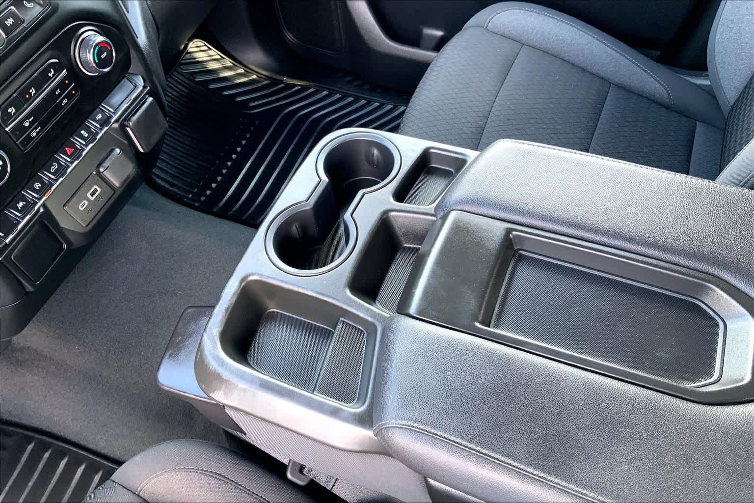 Used 2022 Chevrolet Silverado 1500 Custom w/ LPO, Dark Essentials Package RWD image 15