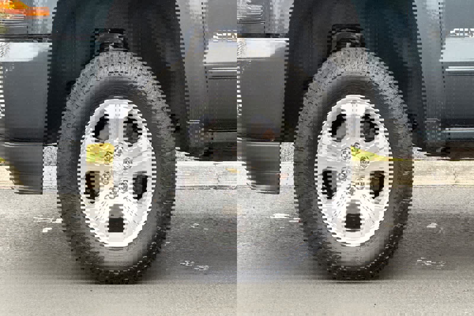 Used 2018 Chevrolet Silverado 1500 LT w/ All Star Edition image 24