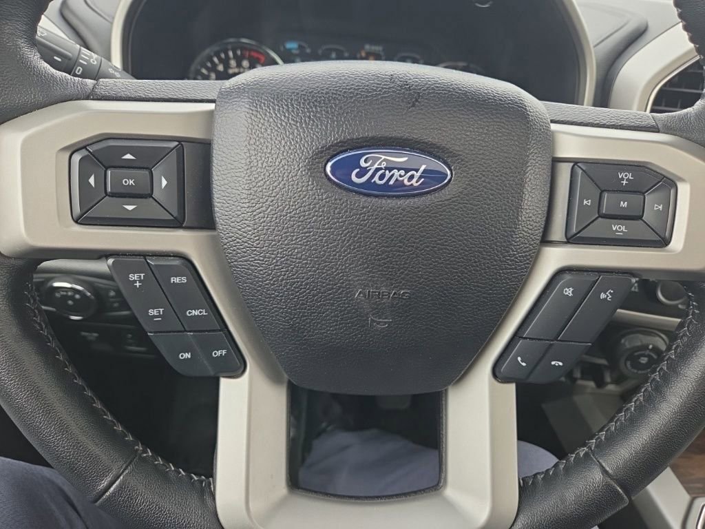 Certified 2018 Ford F150 Lariat w/ Equipment Group 502A Luxury image 13