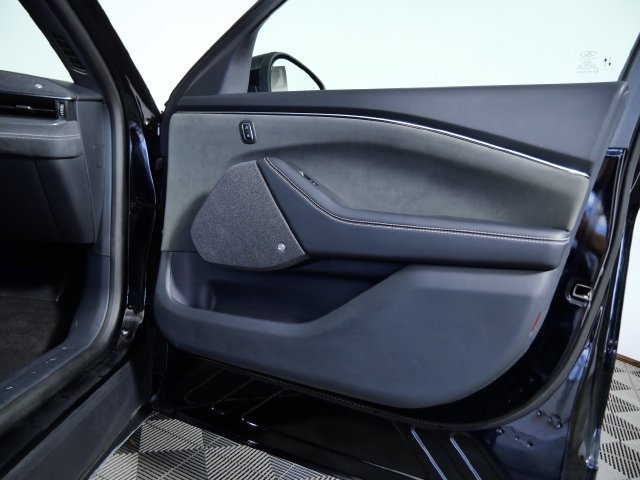 Certified 2025 Ford Mustang Mach-E GT AWD/4WD image 11
