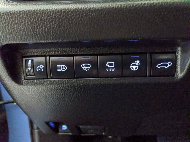 Used 2022 Toyota RAV4 XSE AWD/4WD image 13