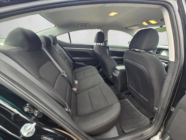 Used 2020 Hyundai Elantra SEL w/ Cargo Package (C1) FWD image 18