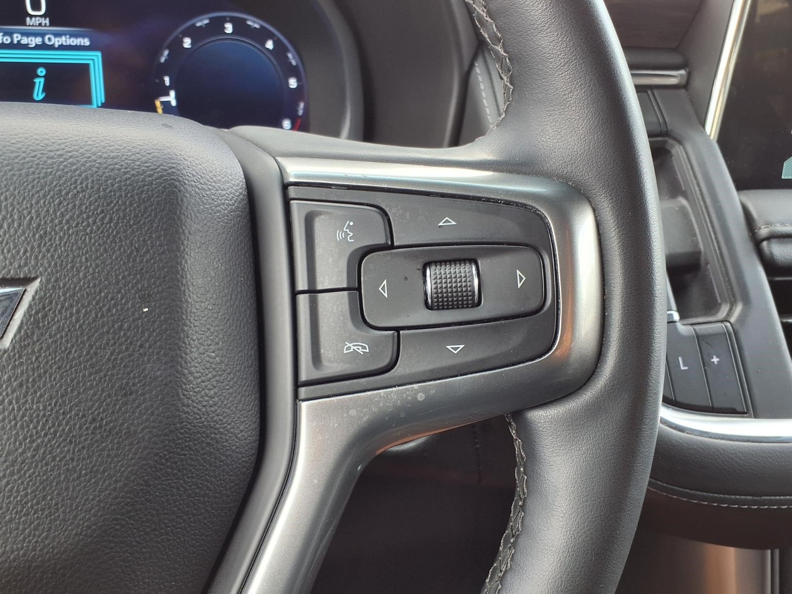 Used 2024 Chevrolet Tahoe Z71 w/ Luxury Package AWD/4WD image 24