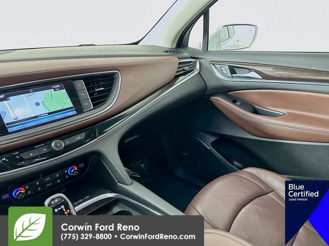 Used 2018 Buick Enclave Avenir w/ Avenir Technology Package AWD/4WD image 29