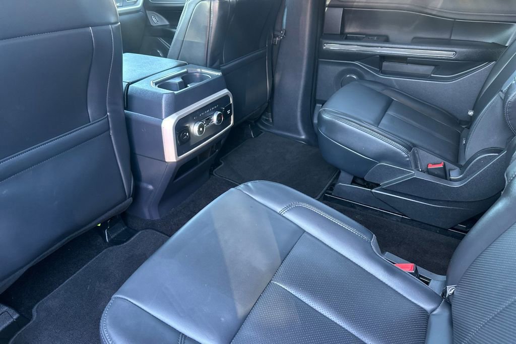 Certified 2022 Ford Expedition Max XLT image 14