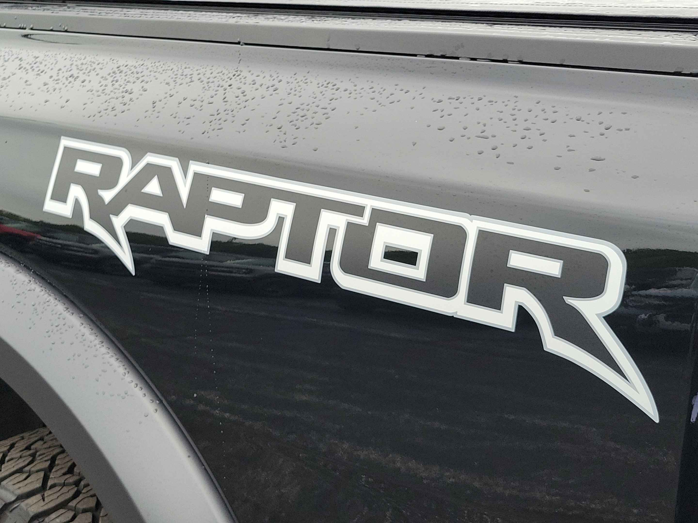 Certified 2025 Ford Ranger Raptor AWD/4WD image 34