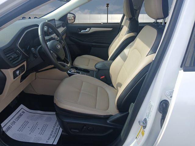 Certified 2021 Ford Escape SEL AWD/4WD image 9