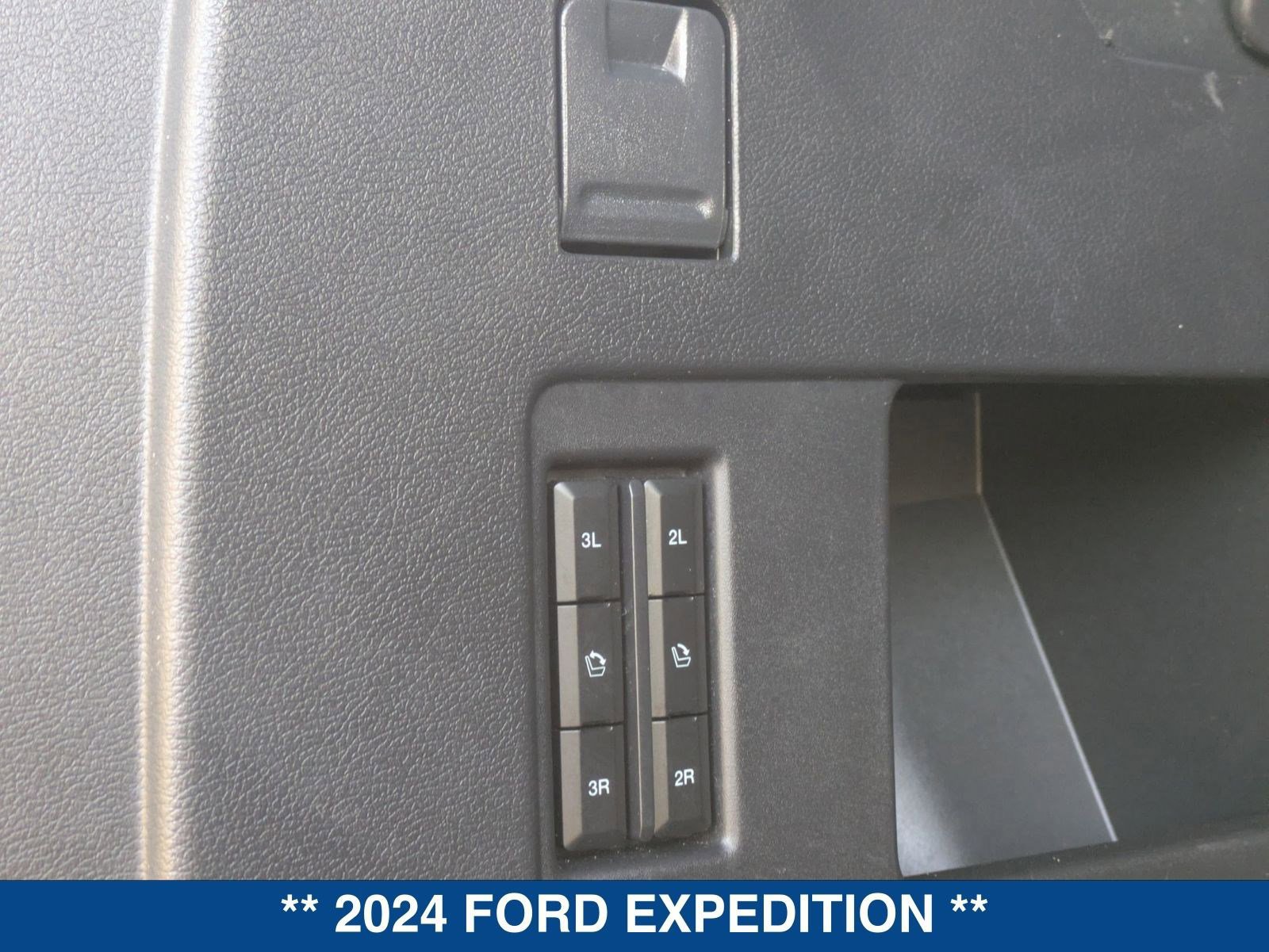 Certified 2024 Ford Expedition Timberline image 15