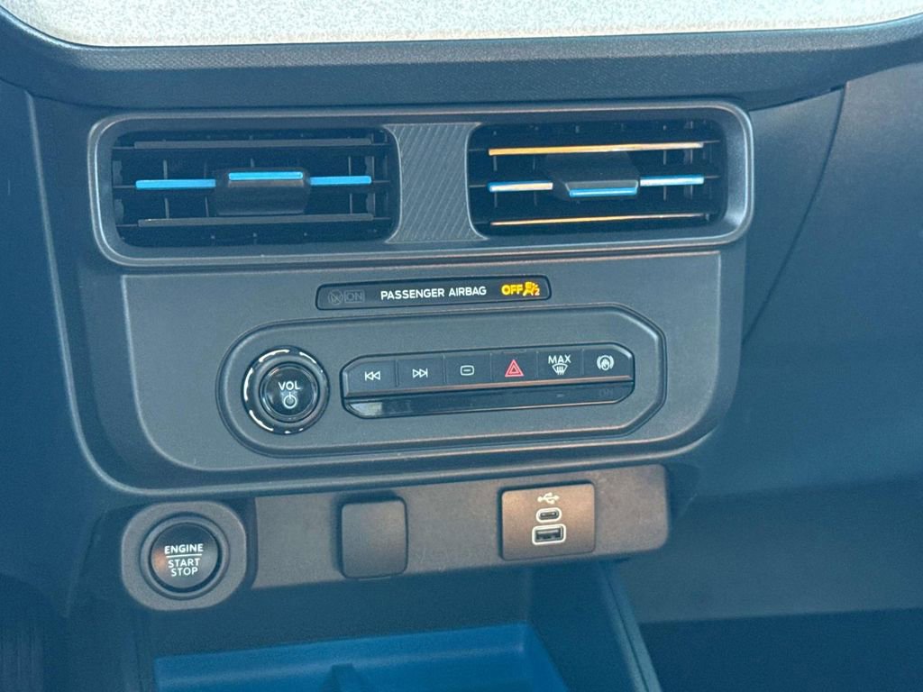 Certified 2025 Ford Maverick XLT w/ Equipment Group 302A image 17