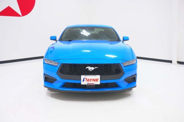 Certified 2024 Ford Mustang Coupe RWD image 2