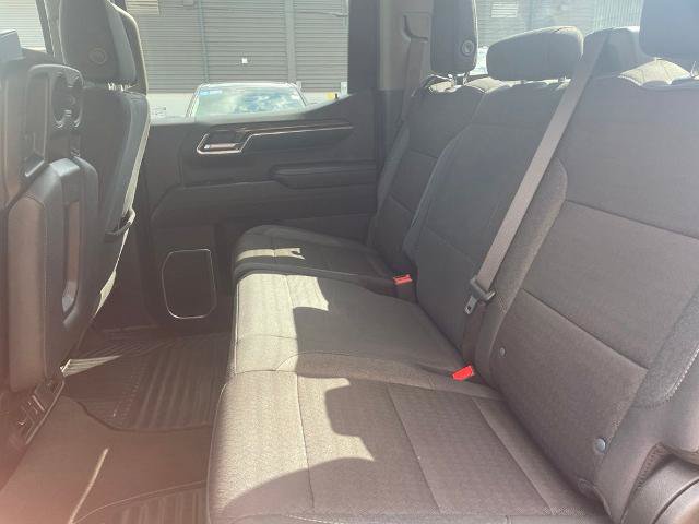 Used 2024 Chevrolet Silverado 1500 LT AWD/4WD image 23