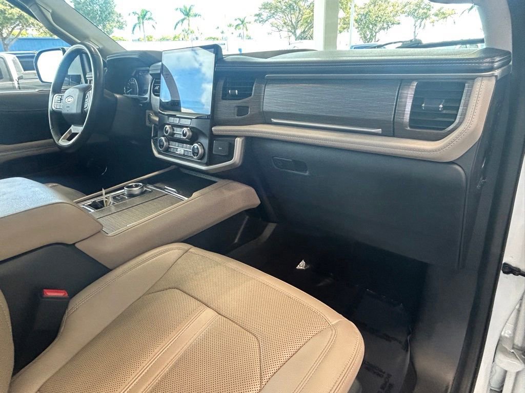 Certified 2023 Ford Expedition Max Limited image 29
