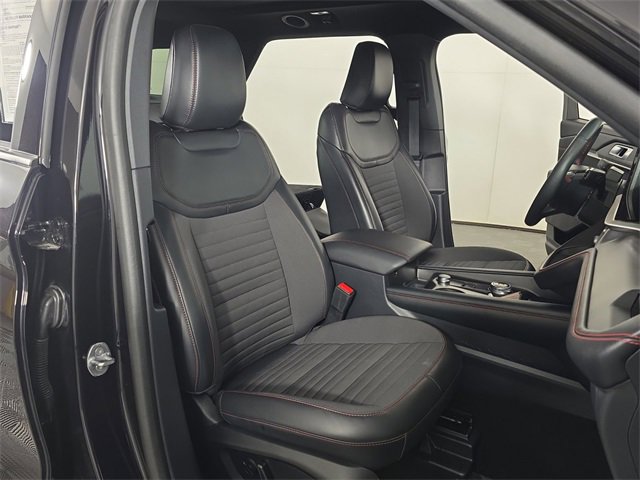 Certified 2025 Ford Explorer ST-Line w/ Premium Package image 21