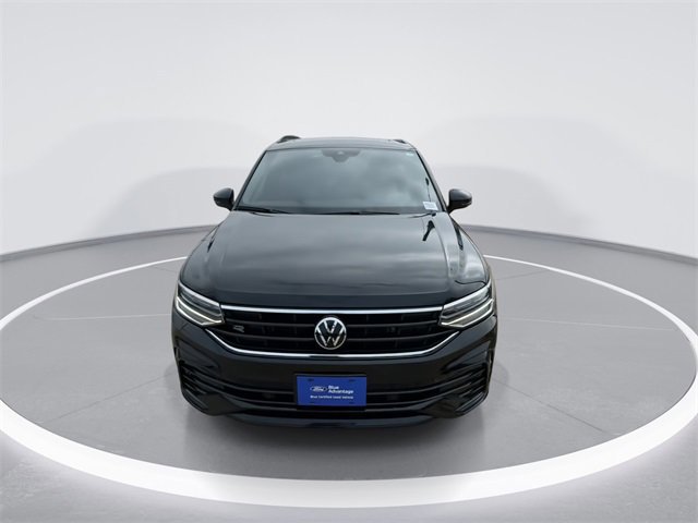 Used 2024 Volkswagen Tiguan SE R-Line w/ MDO Package, Three-Row image 13