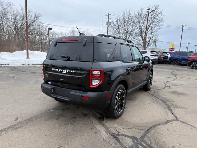 Certified 2025 Ford Bronco Sport Outer Banks w/ Outer Banks Tech Package+ image 5