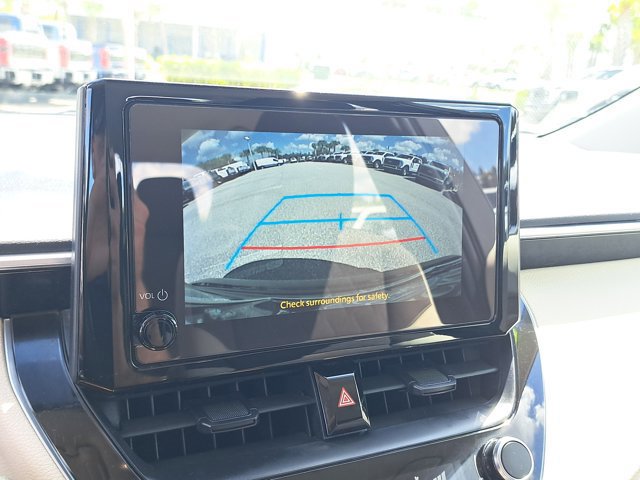 Used 2024 Toyota Corolla LE image 31
