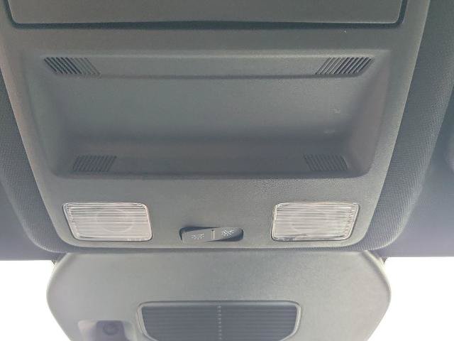 Certified 2025 Ford Escape ST-Line Select AWD/4WD image 25