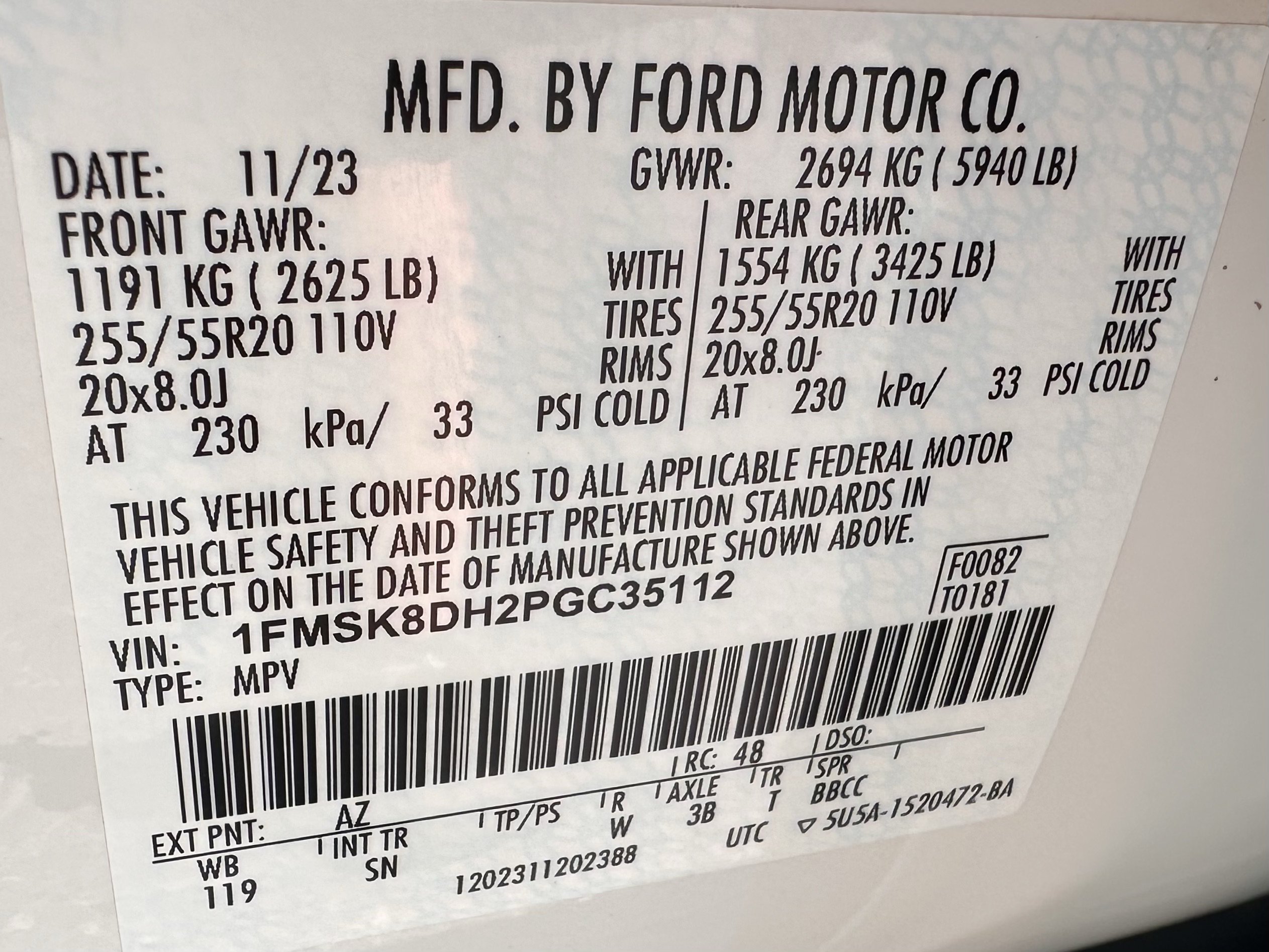 Certified 2023 Ford Explorer XLT w/ Equipment Group 202A AWD/4WD image 32