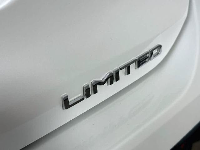 Used 2021 Toyota Highlander Limited FWD image 7