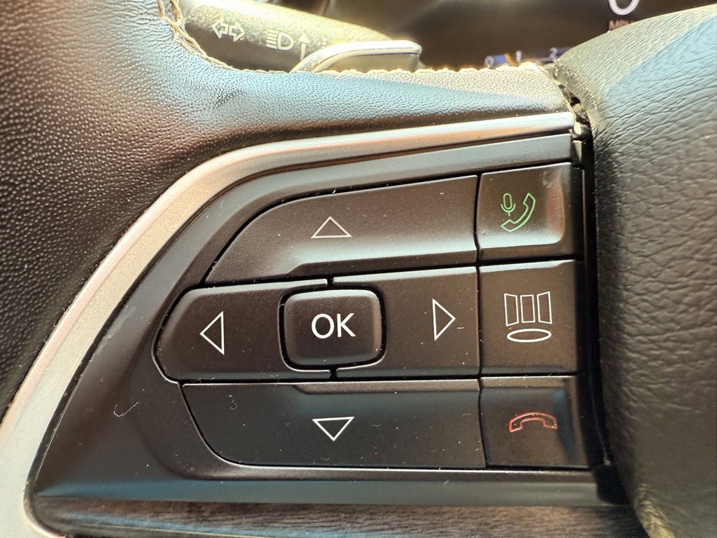 Used 2021 Jeep Grand Cherokee L Limited image 10