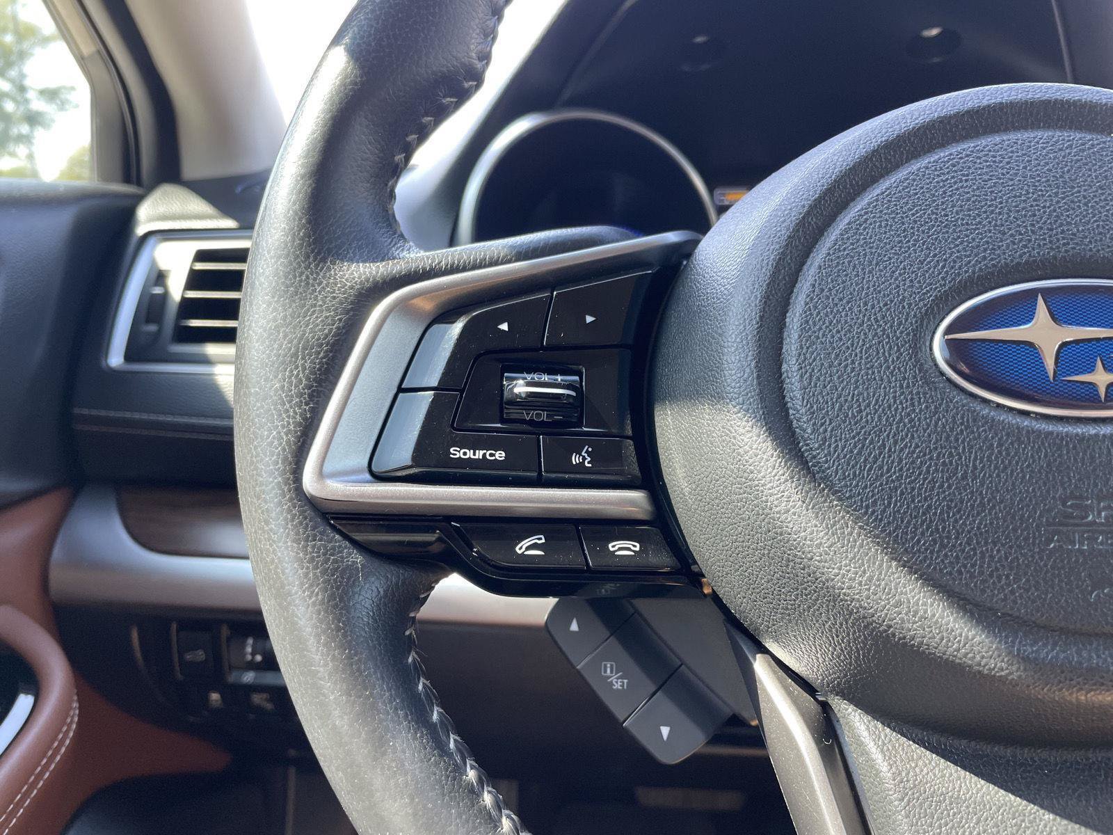 Used 2018 Subaru Outback 3.6R Touring AWD/4WD image 13