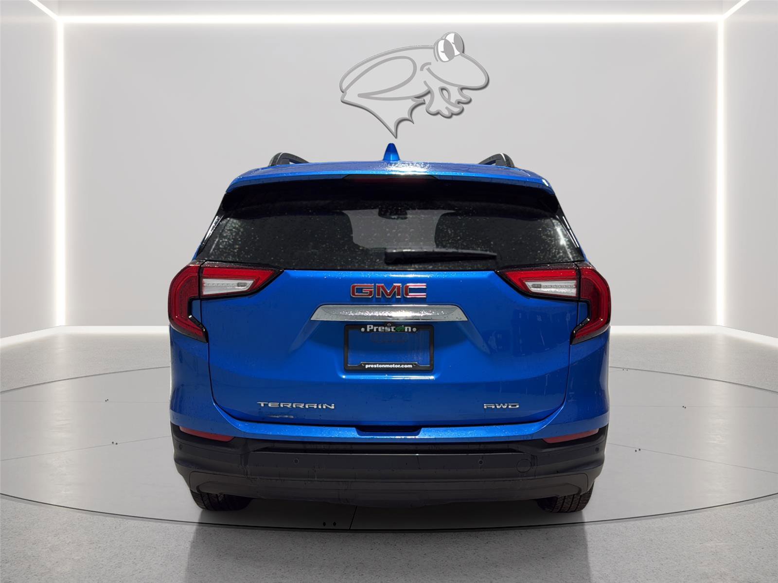 Used 2024 GMC Terrain SLE w/ Driver Convenience Package AWD/4WD image 4