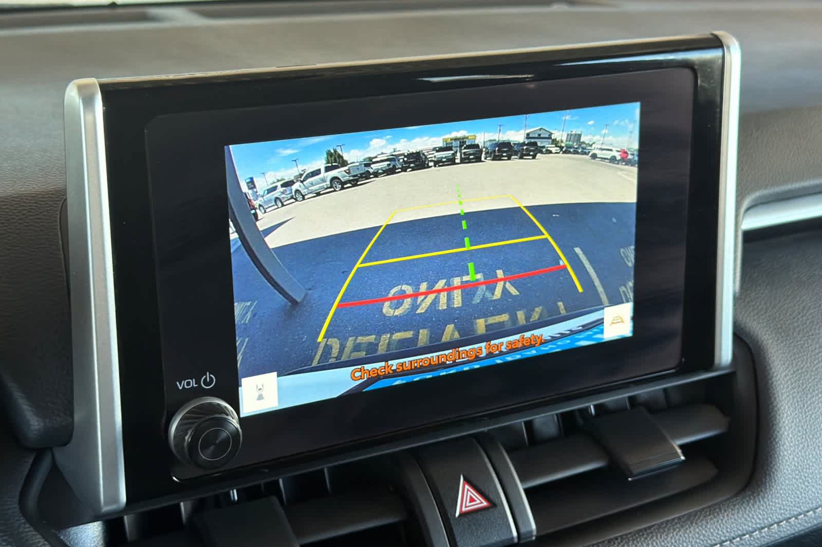Used 2024 Toyota RAV4 XLE AWD/4WD image 19