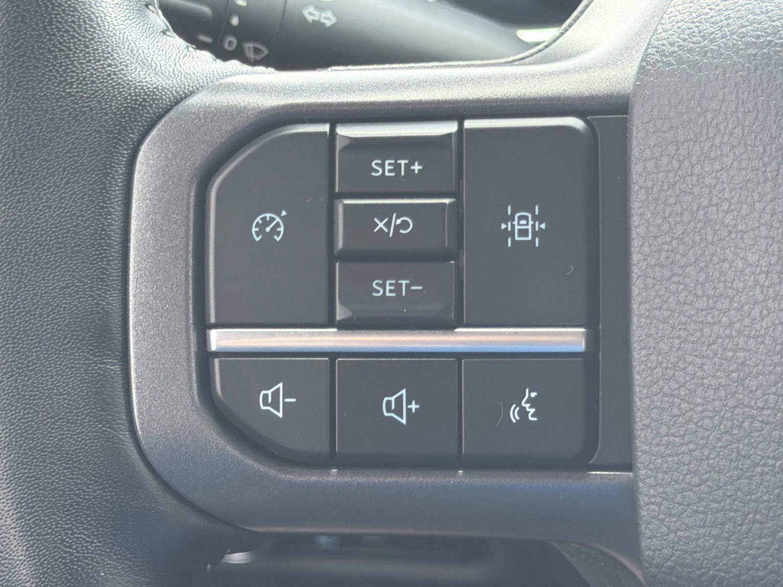 Certified 2023 Ford F150 Lariat AWD/4WD image 18