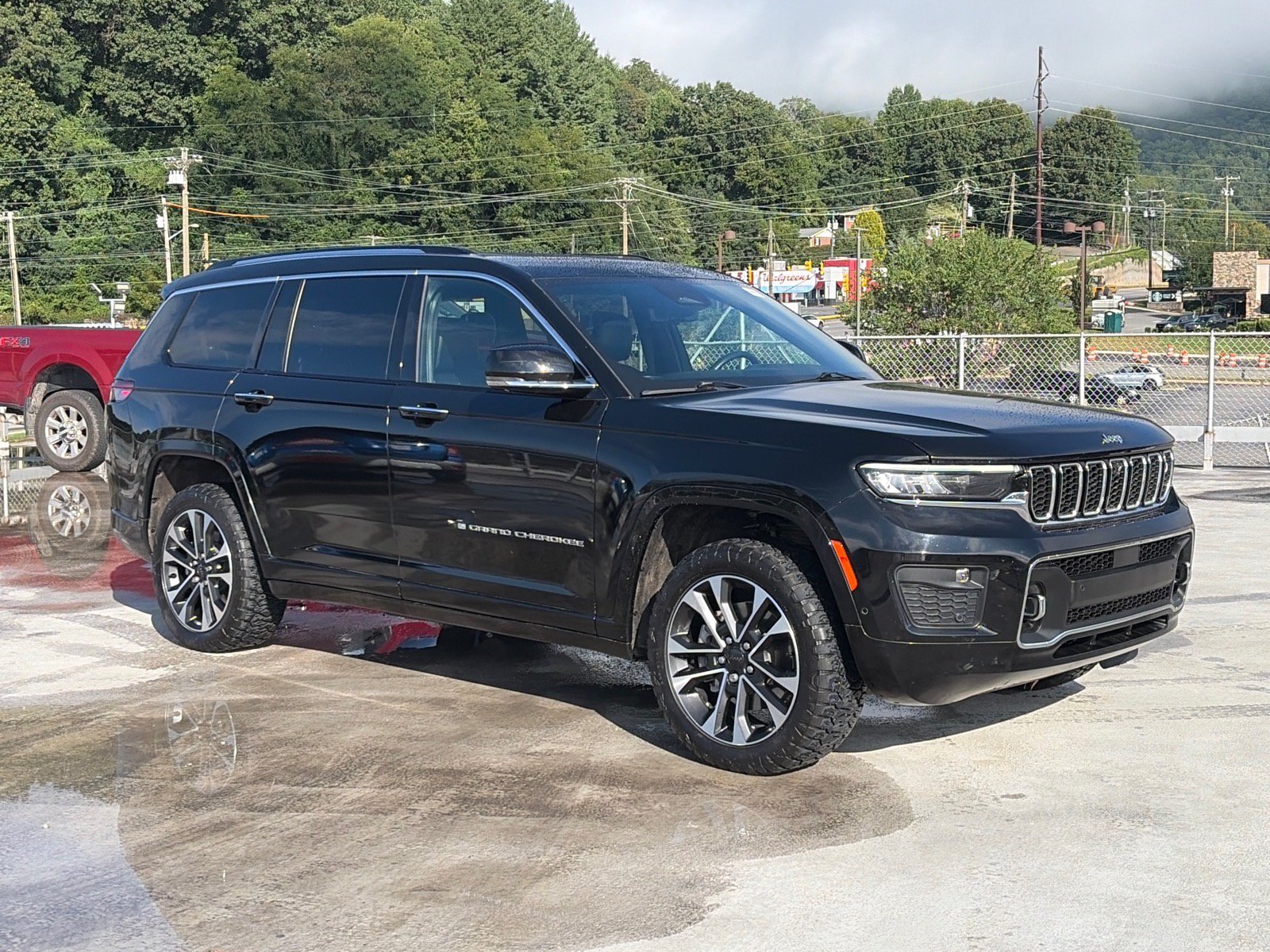 Used 2022 Jeep Grand Cherokee L Overland w/ Advanced Protech Group III