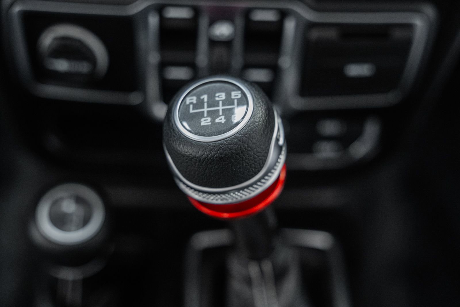 Used 2021 Jeep Wrangler Unlimited Sahara w/ Uconnect 4C Nav & Sound Group AWD/4WD image 28