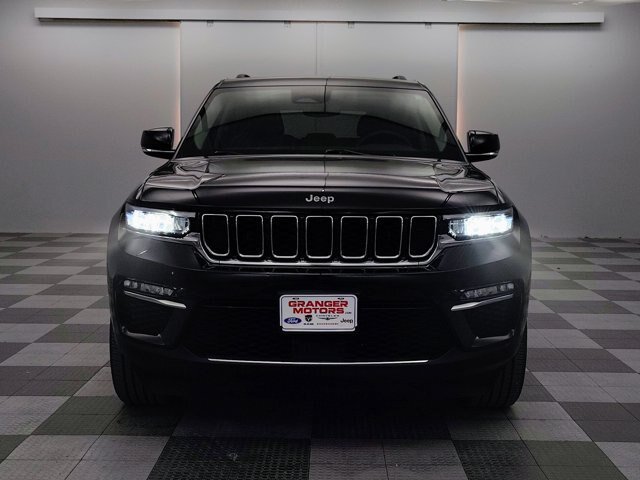 Used 2023 Jeep Grand Cherokee Limited AWD/4WD image 6