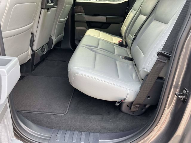 Certified 2025 Ford F350 XLT w/ Black Appearance Package AWD/4WD image 5