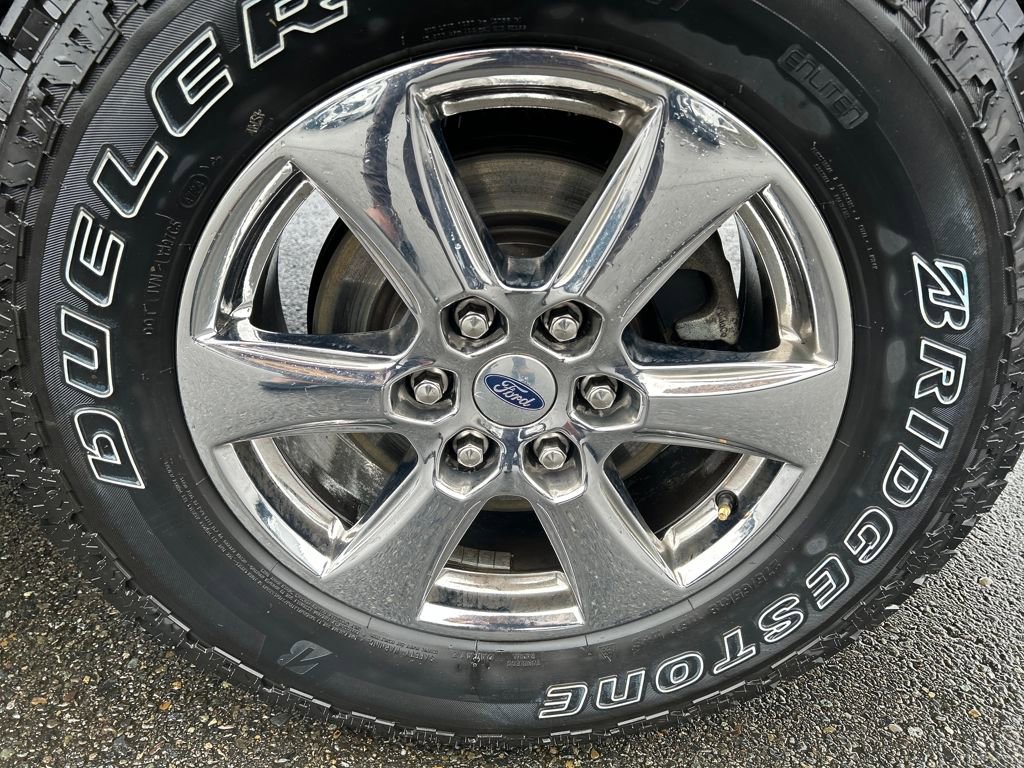 Certified 2019 Ford F150 XLT w/ Equipment Group 302A Luxury image 13