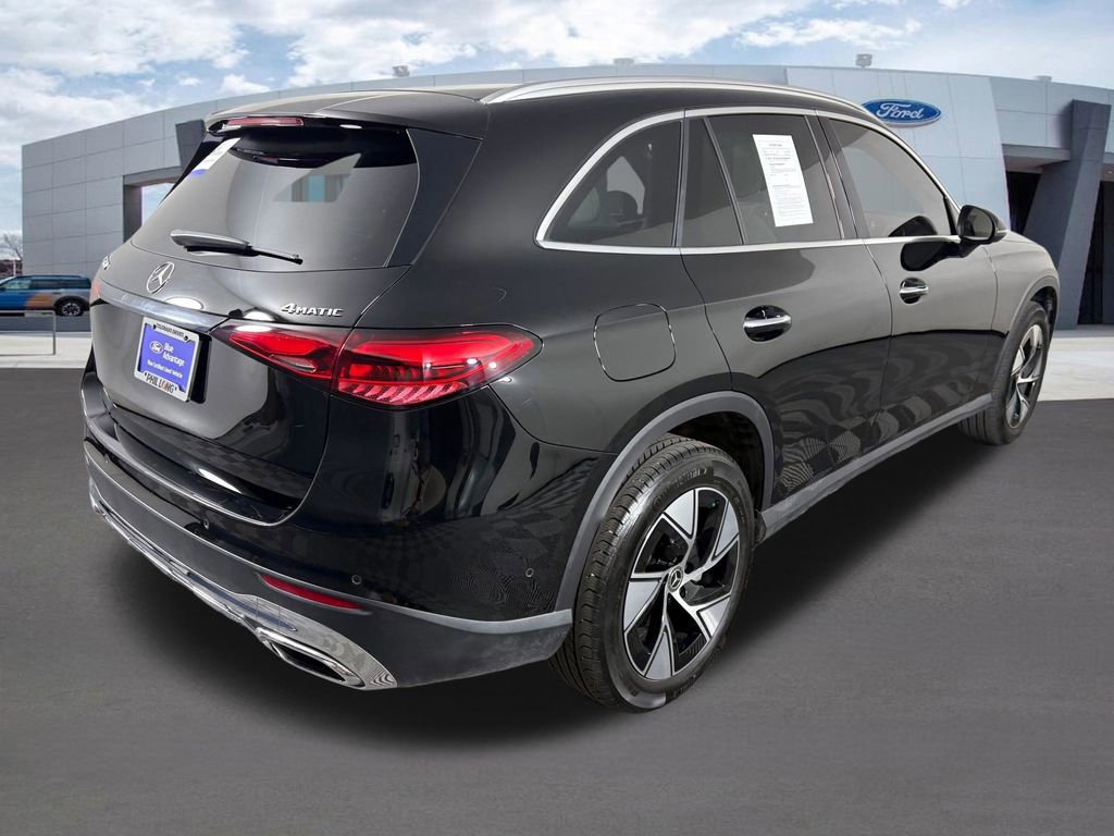 Used 2024 Mercedes-Benz GLC 300 4MATIC image 5