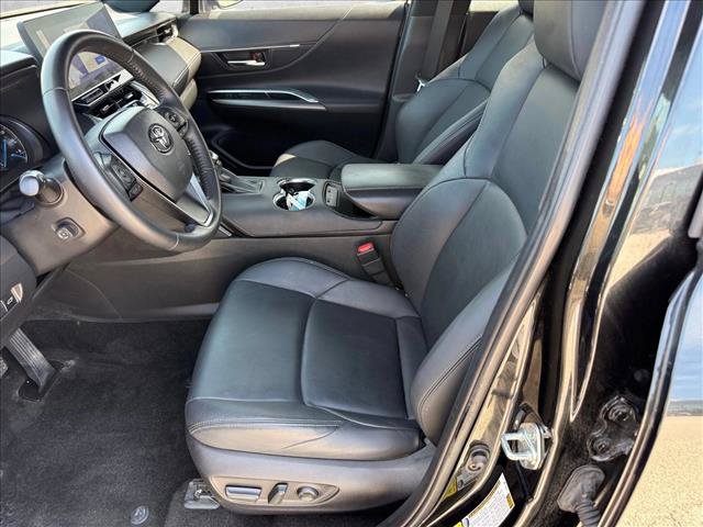 Used 2023 Toyota Venza XLE AWD/4WD image 19