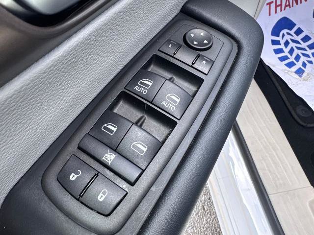 Used 2024 Chrysler Voyager LX FWD image 20