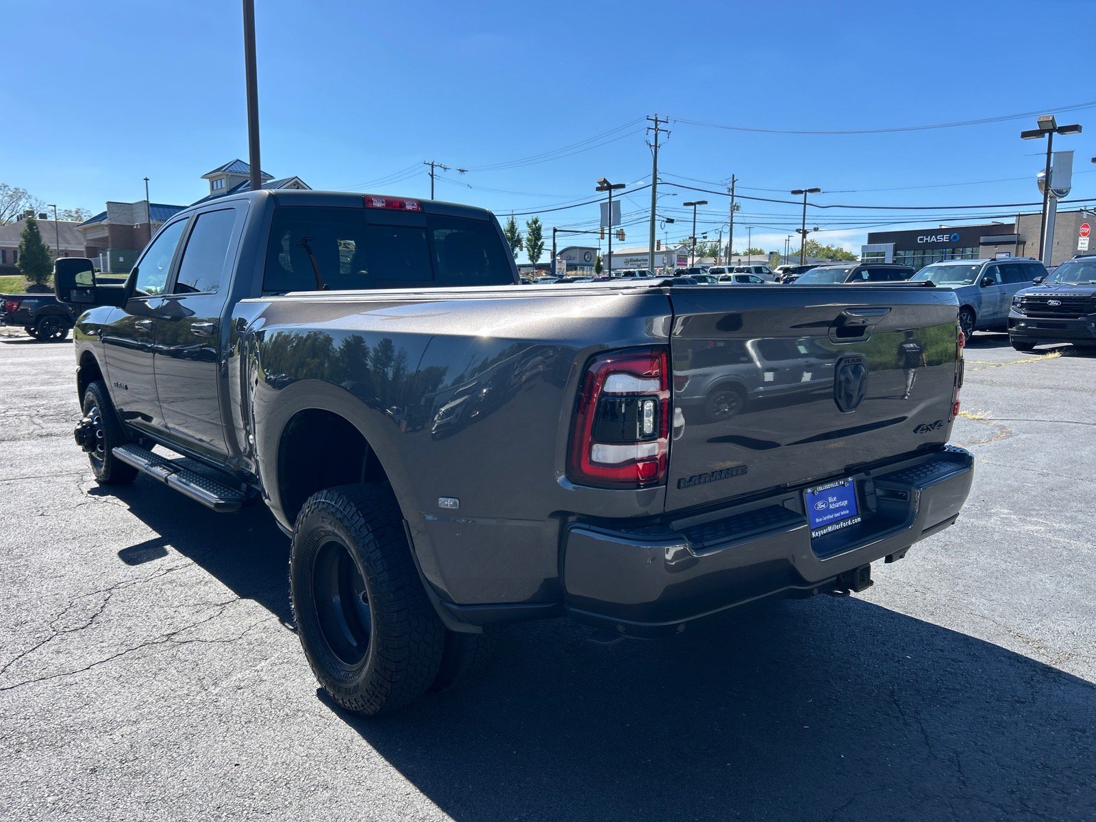 Used 2024 RAM 3500 Laramie w/ Night Edition AWD/4WD image 11