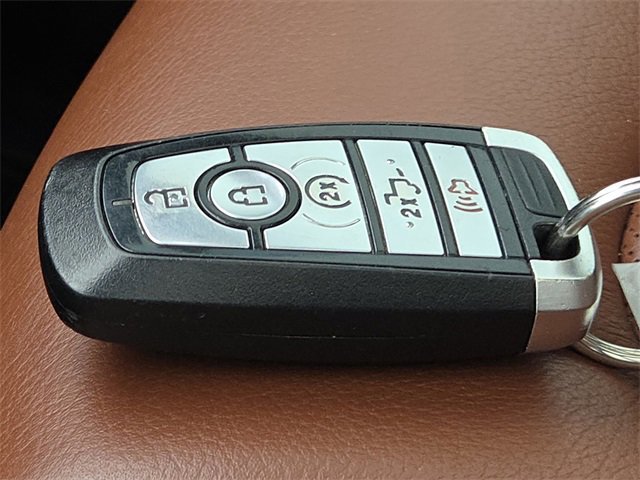 Certified 2019 Ford F150 King Ranch w/ Equipment Group 601A Luxury image 39