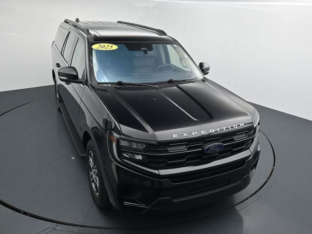 Certified 2025 Ford Expedition Max Active AWD/4WD image 29