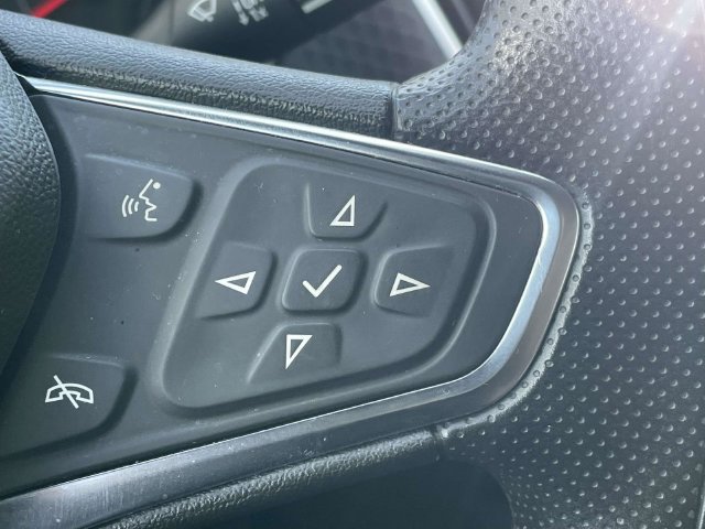 Used 2025 Chevrolet Malibu LT FWD image 16