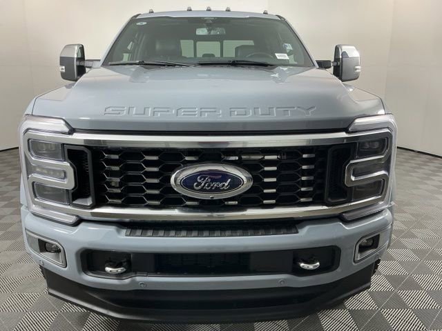 Certified 2024 Ford F450 Platinum w/ FX4 Off-Road Package AWD/4WD image 2