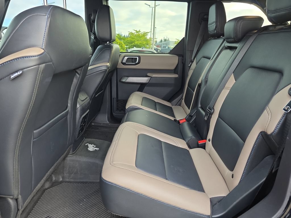 Certified 2023 Ford Bronco Wildtrak AWD/4WD image 9