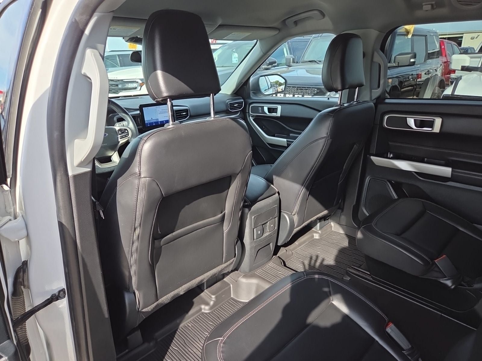 Certified 2023 Ford Explorer XLT w/ Equipment Group 202A AWD/4WD image 46