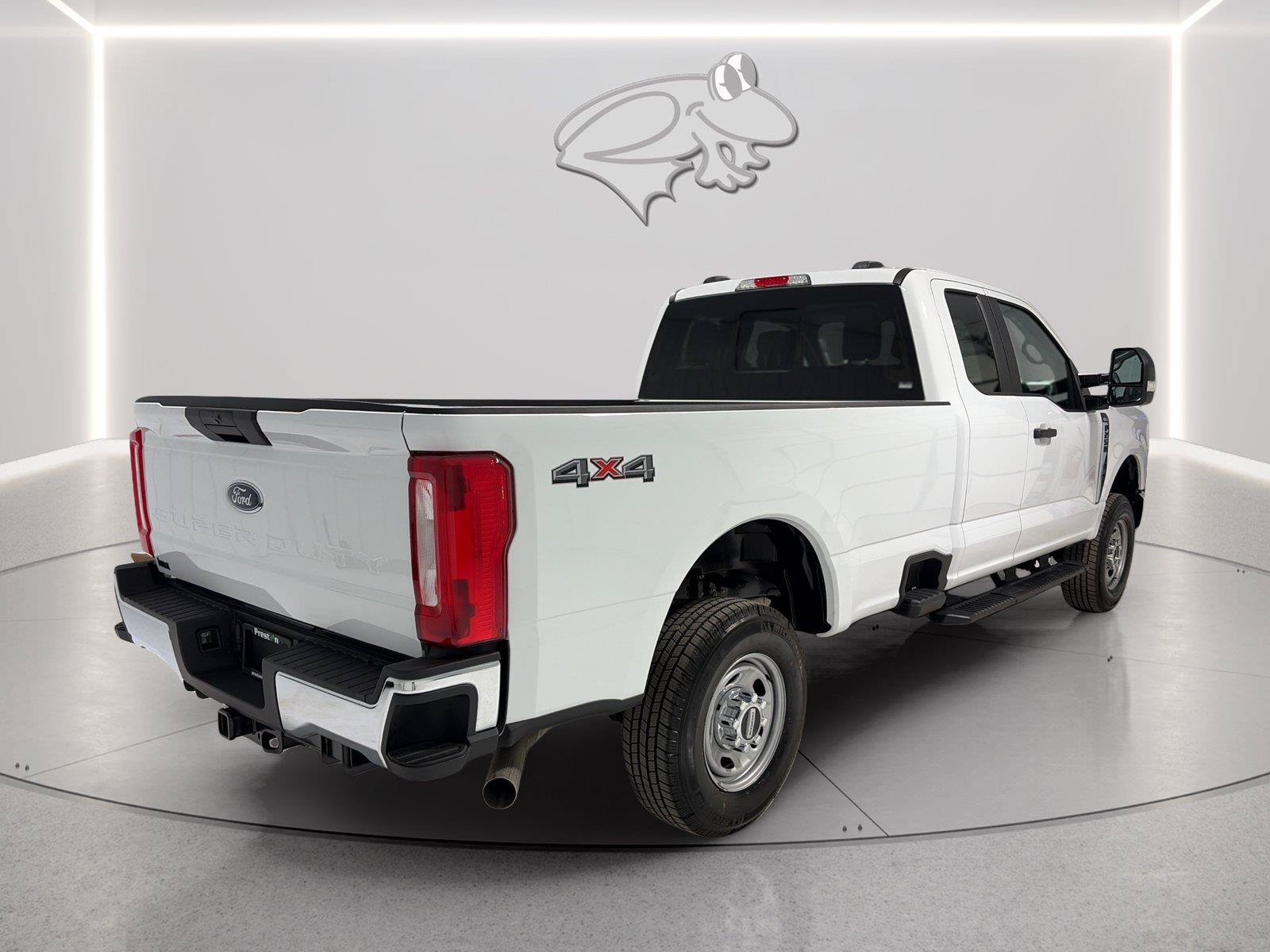 Certified 2026 Ford F250 XL w/ XL Chrome Package AWD/4WD image 5