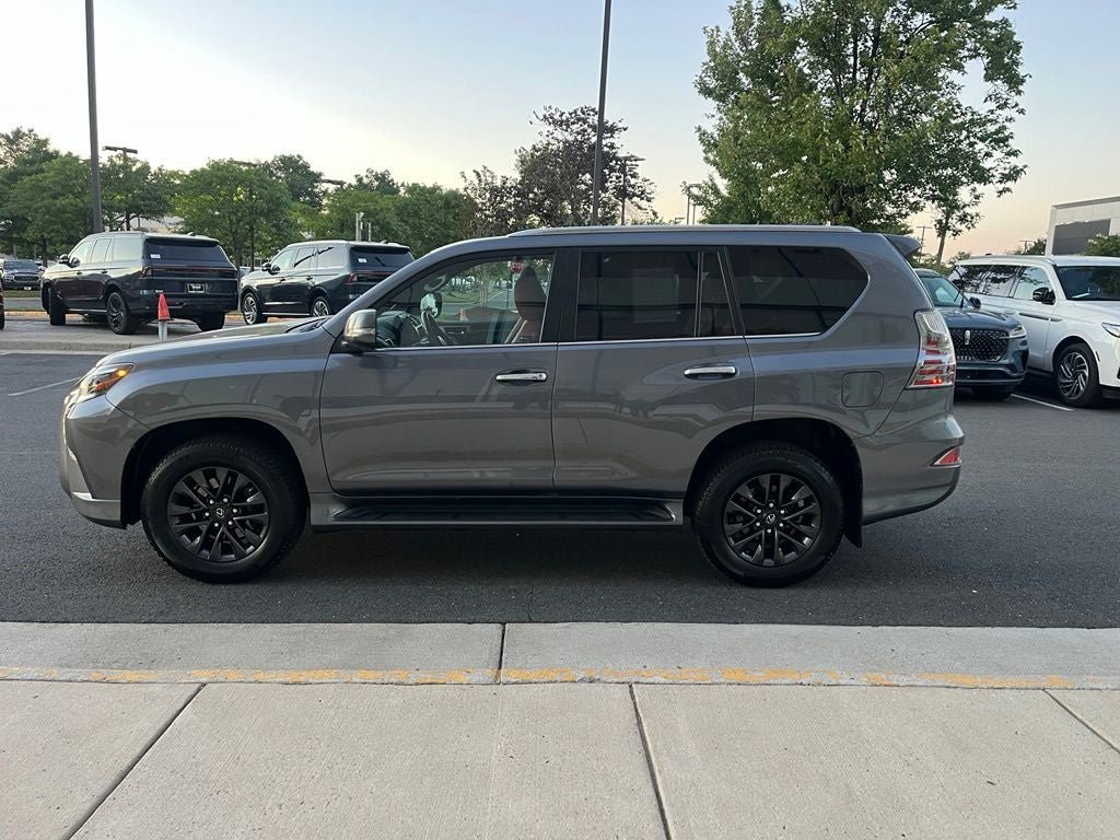 Used 2021 Lexus GX 460 Premium w/ Premium Package AWD/4WD image 6