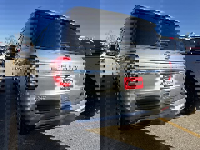 Certified 2023 Ford Expedition Limited image 7
