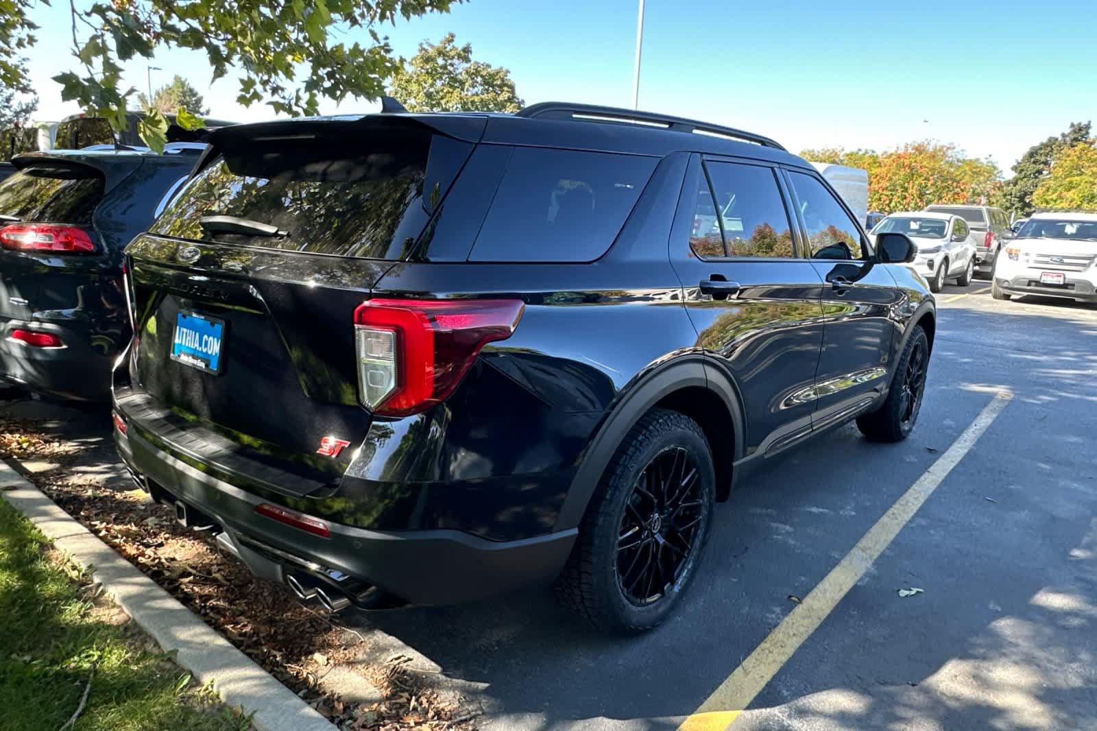 Certified 2021 Ford Explorer ST w/ Equipment Group 401A AWD/4WD image 4