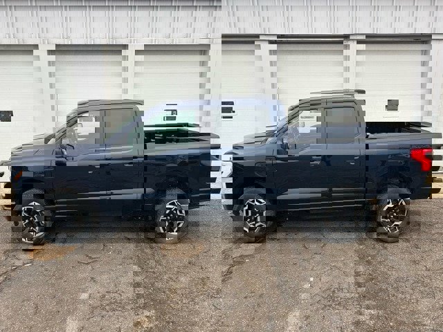 Certified 2023 Ford F150 Lightning Pro image 3